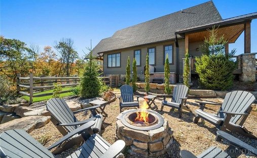 House in Elk Park, North Carolina, United States 1