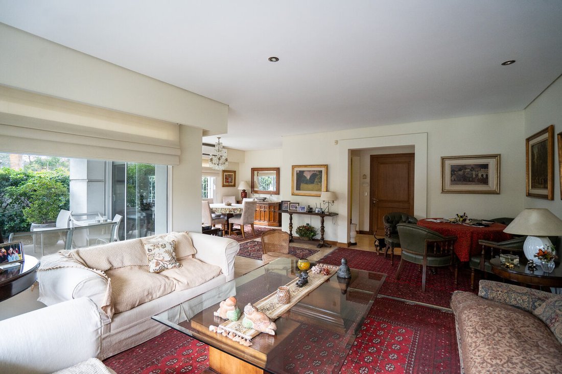 Apartment in Montevideo, Departamento de Montevideo, Uruguay 3 - 18631415