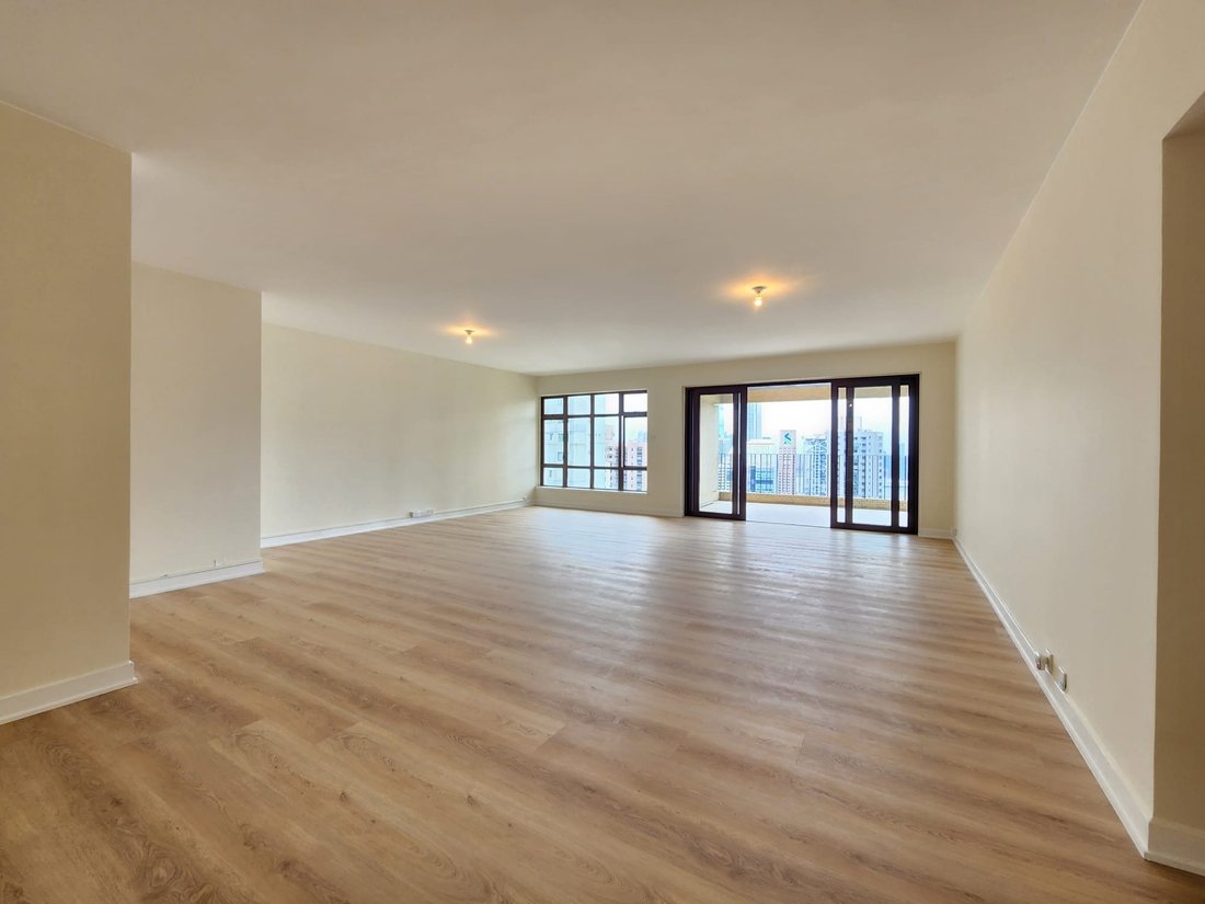 Apartment in Mid-Levels Central, Hong Kong 1 - 18631252