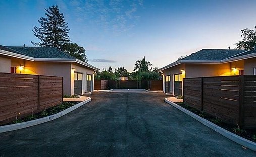 Redwood City, California, United States 1