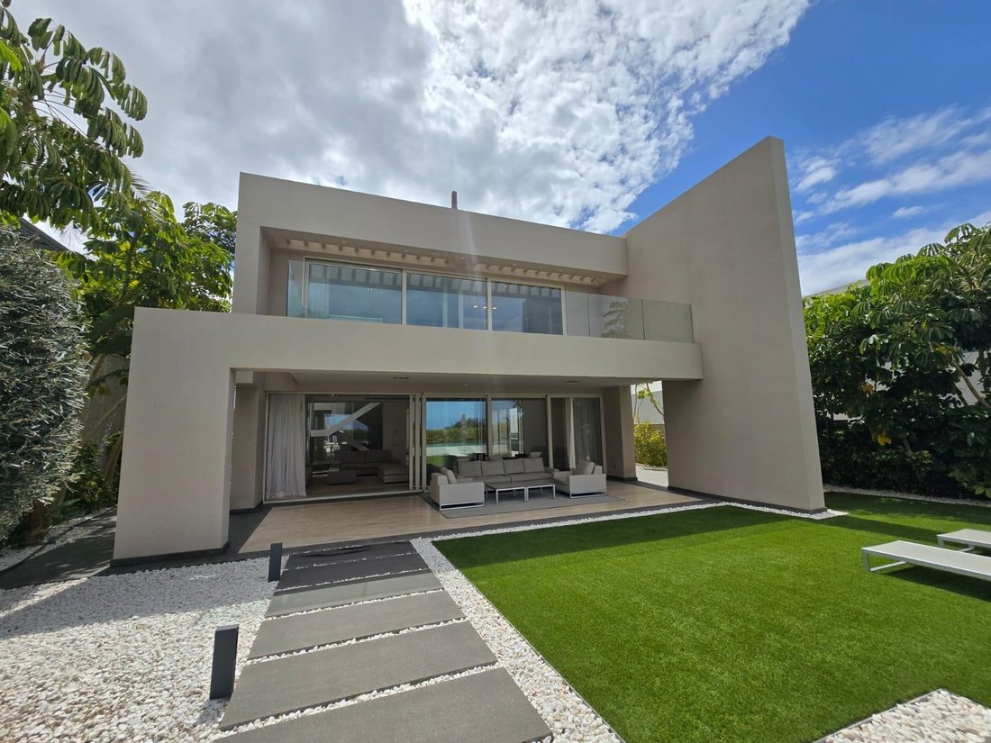 Villa in Adeje, Canary Islands, Spain 1 - 18631304