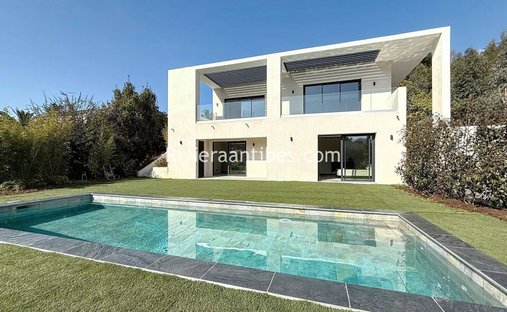 House in Brusquet-Retenaou-Devens, Vallauris, France 1