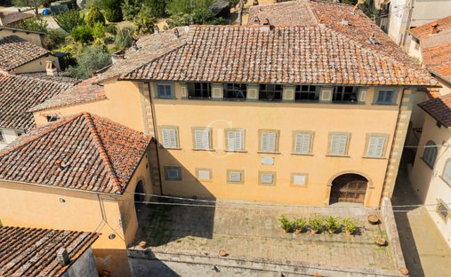 House in Castelfranco Piandisco, Tuscany, Italy 1