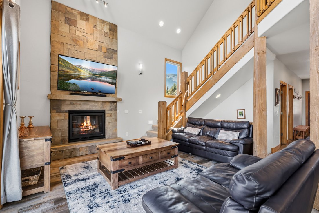 Silverthorne, Colorado, United States 2 - 18631273