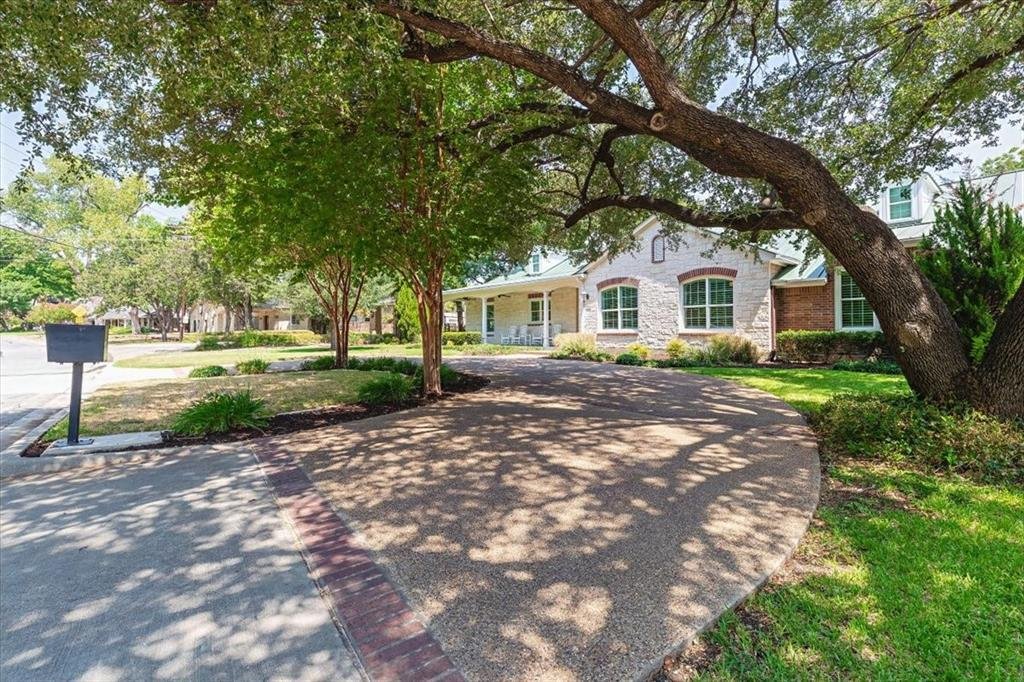 Maison à Farmers Branch, Texas, États-Unis 2 - 18631017