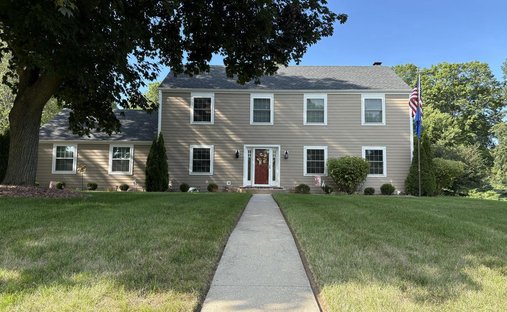 House in Brookfield, Wisconsin, United States 1