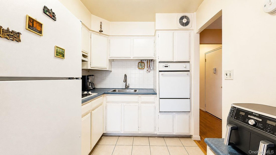 House in New York, New York, United States 5 - 18631159