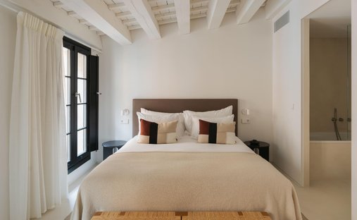 Apartment in Ciutat Vella, Barcelona, Spain 1