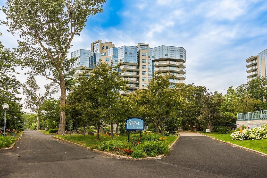 Condo in Saint-Lambert, Quebec, Canada 1 - 18631256