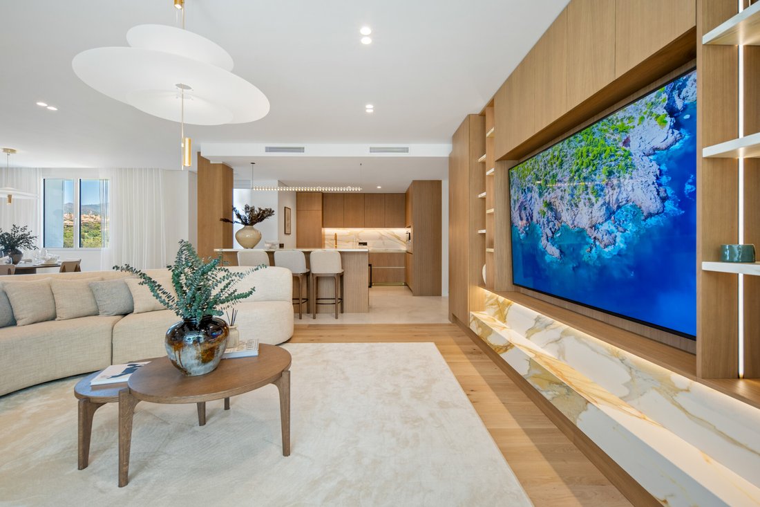 Apartment in Marbella, Andalusia, Spain 5 - 18631543