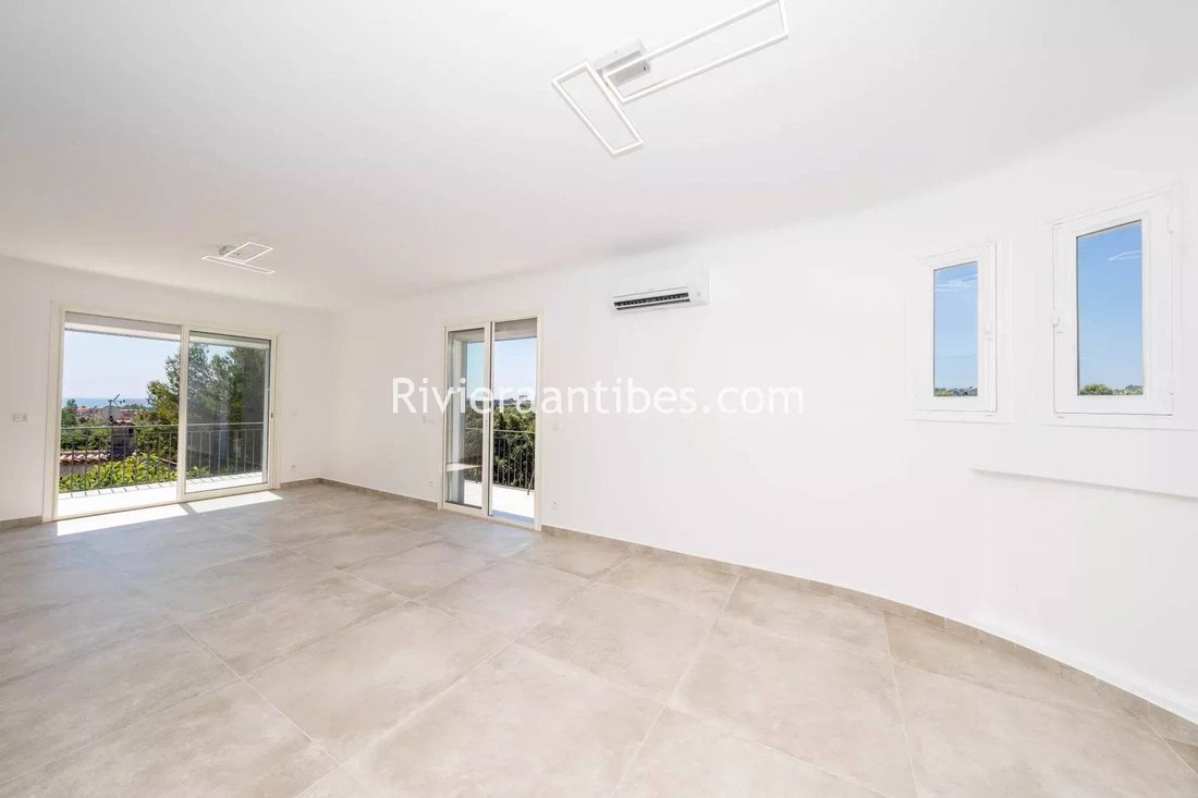 House in Fontmerle, Antibes, France 5 - 15675576