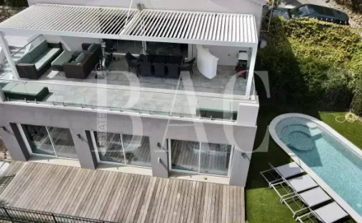 Villa in Brusquet-Retenaou-Devens, Vallauris, France 1