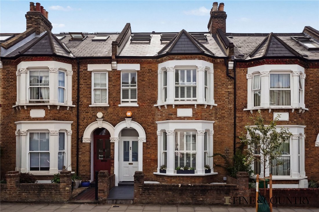 House in West Hampstead, Camden, England 3 - 18631425