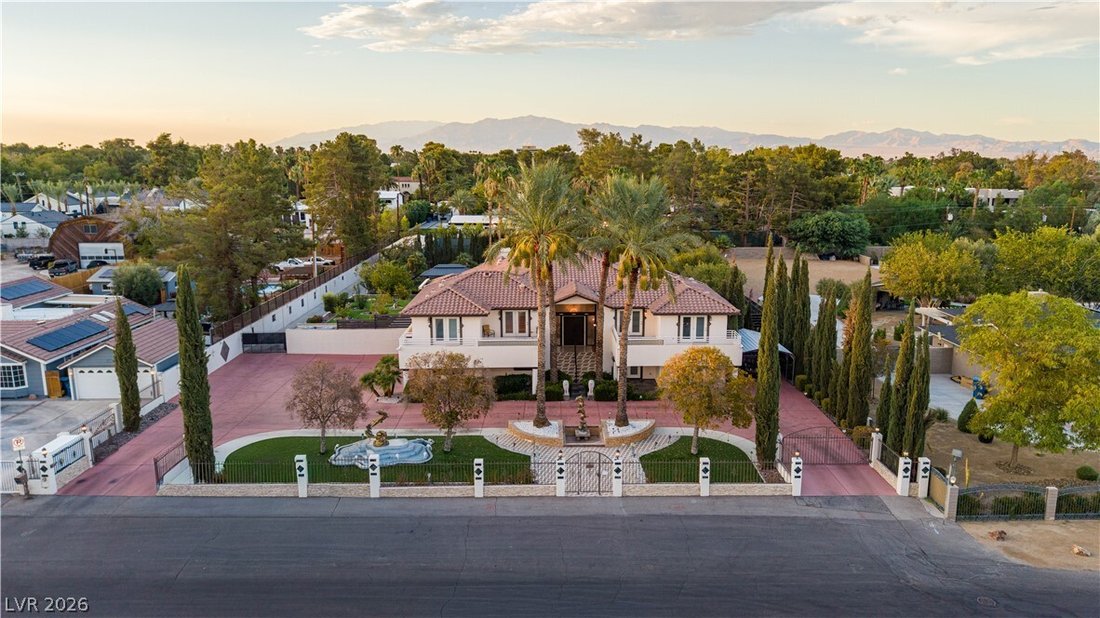 House in Las Vegas, Nevada, United States 3 - 18630954