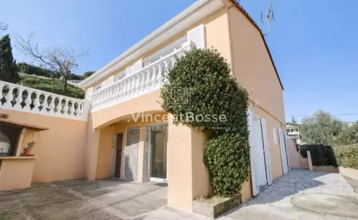 House in Nord-Hameaux, Contes, France 1