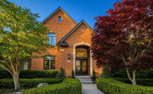 House in Beverly Hills, Michigan, United States 1