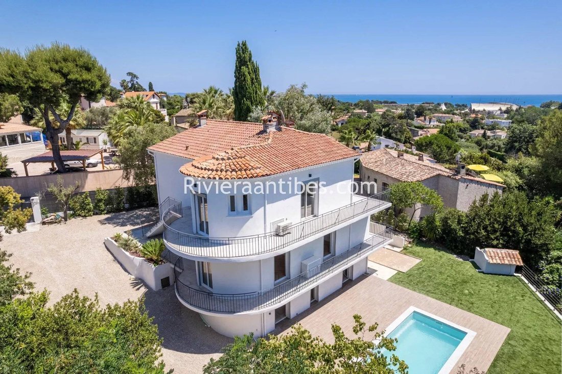 House in Fontmerle, Antibes, France 3 - 15675576