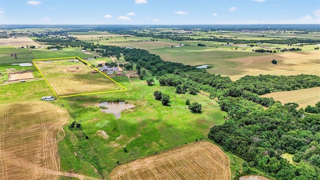 House in Collinsville, Texas, United States 3 - 18631031