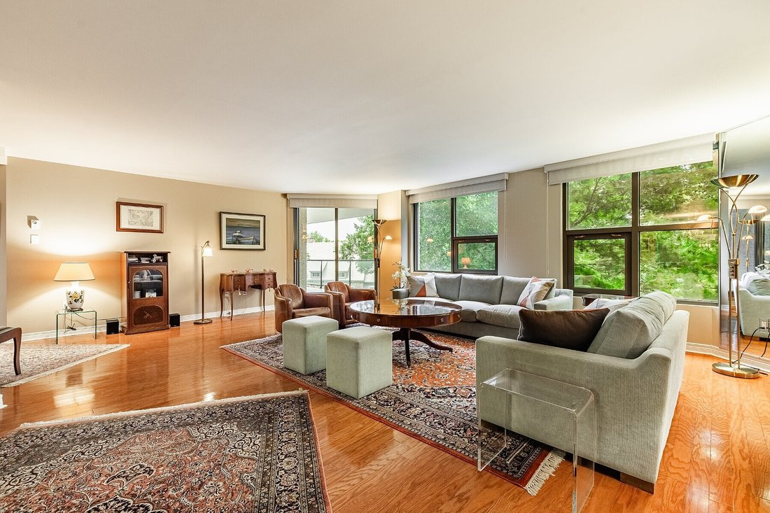 Condo in Saint-Lambert, Quebec, Canada 5 - 18631256