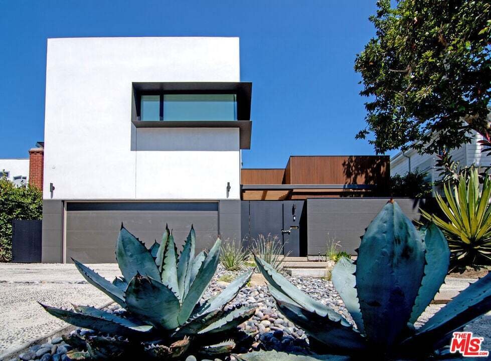 House in Los Angeles, California, United States 5 - 18631221
