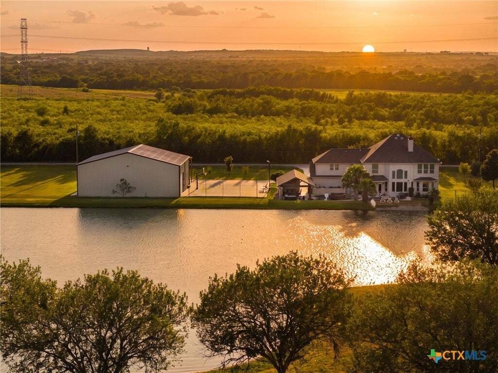 House in Seguin, Texas, United States 2 - 16584678