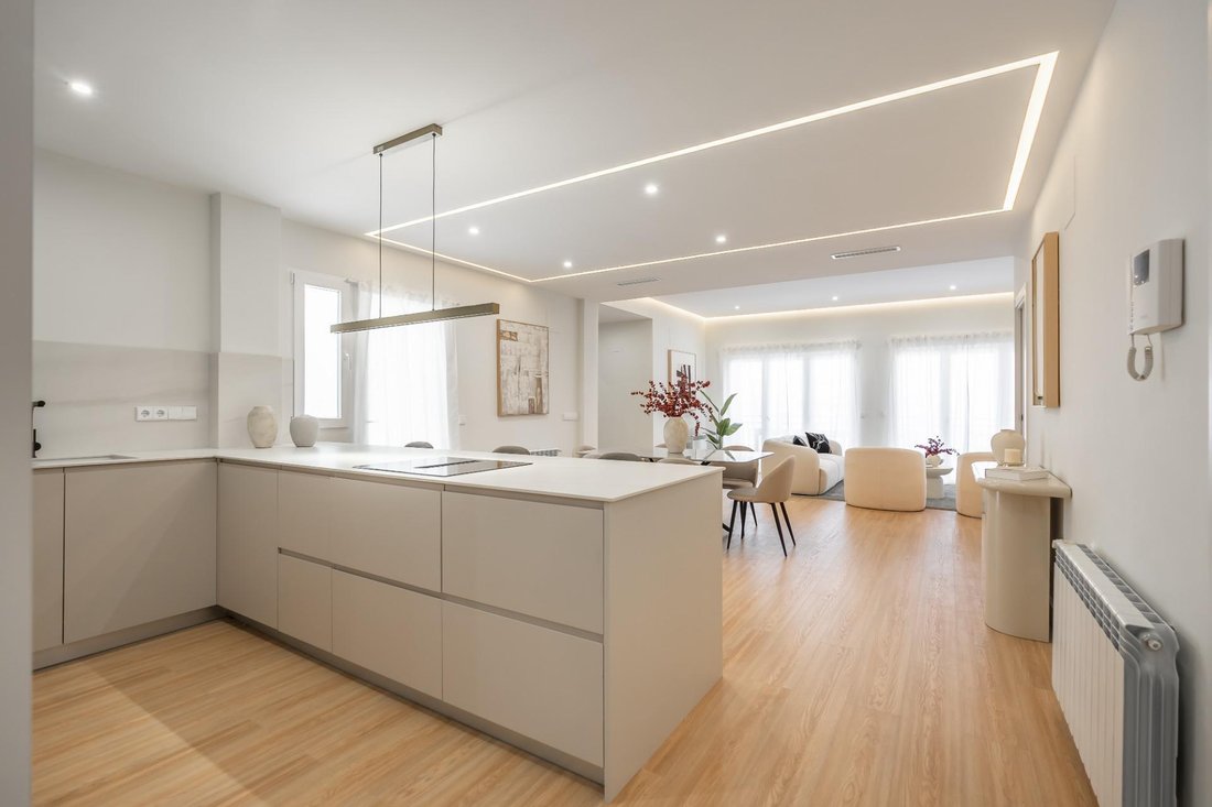 Apartment in Tetuan, Madrid, Spain 2 - 18631037