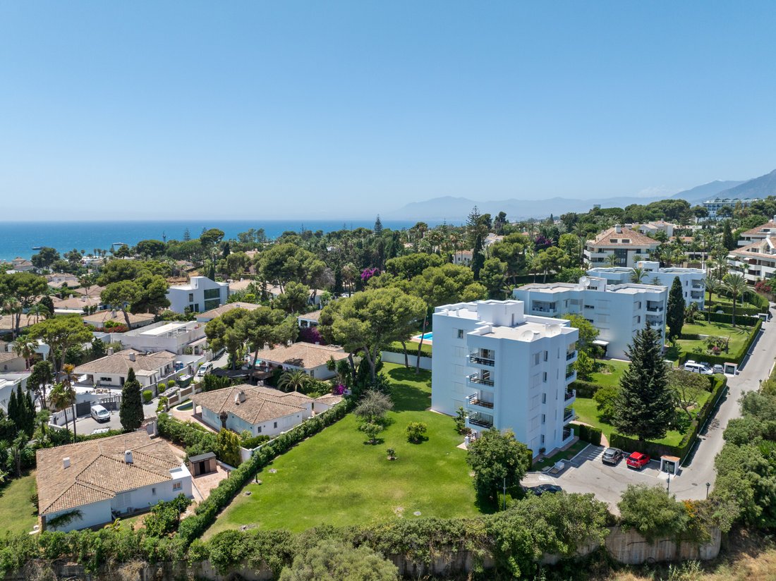 Apartment in Marbella, Andalusia, Spain 2 - 18631543