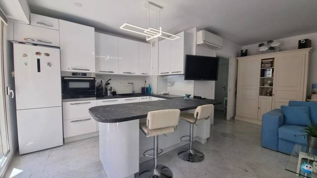 Apartment in Menton, Provence-Alpes-Côte d'Azur, France 3 - 17917841