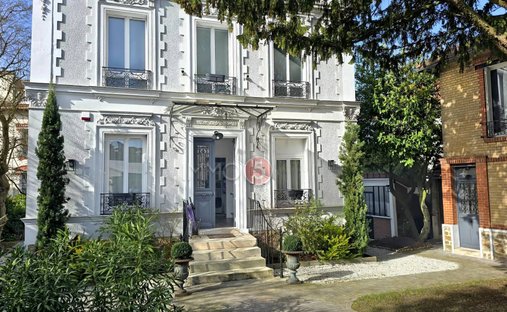House in Thiers, Le Raincy, France 1