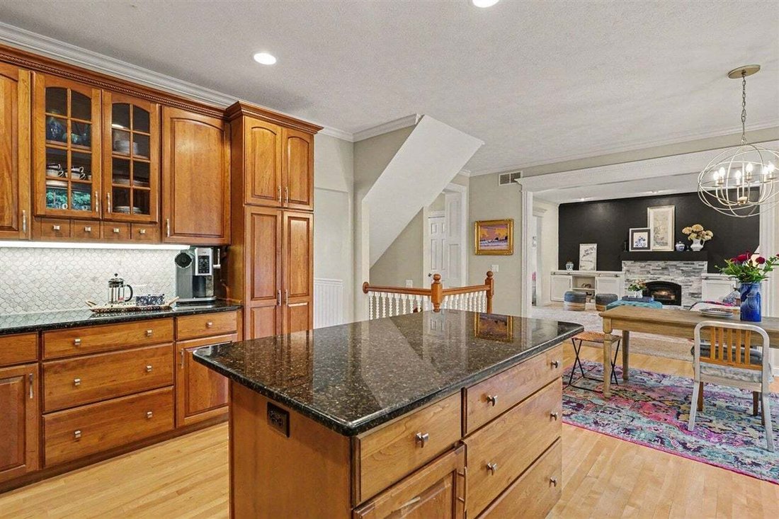 House in Zeeland, Michigan, United States 2 - 18630849