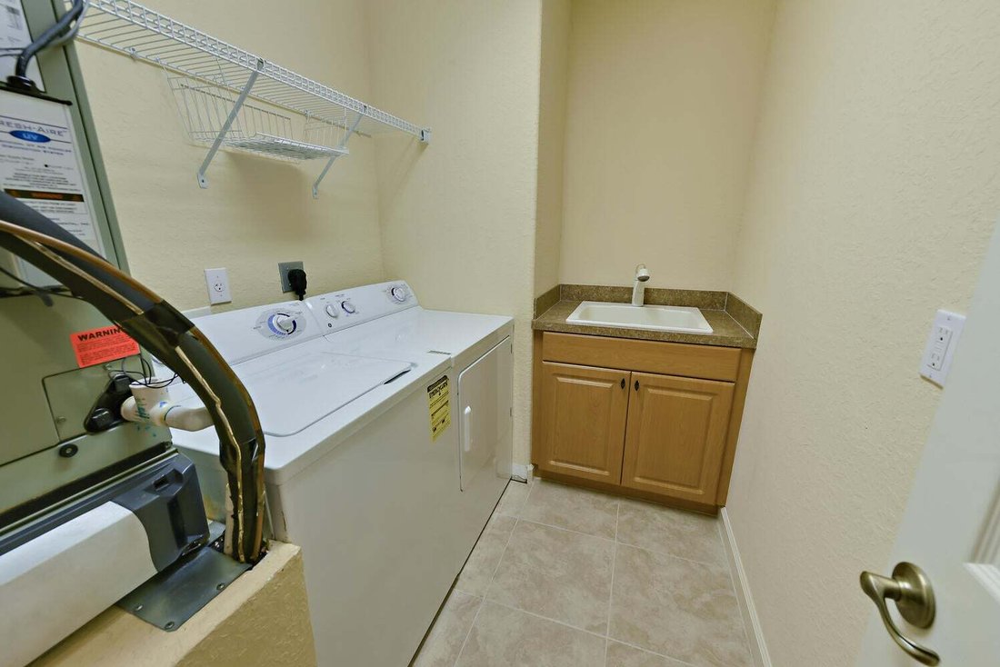 House in Fort Pierce, Florida, United States 4 - 16633160
