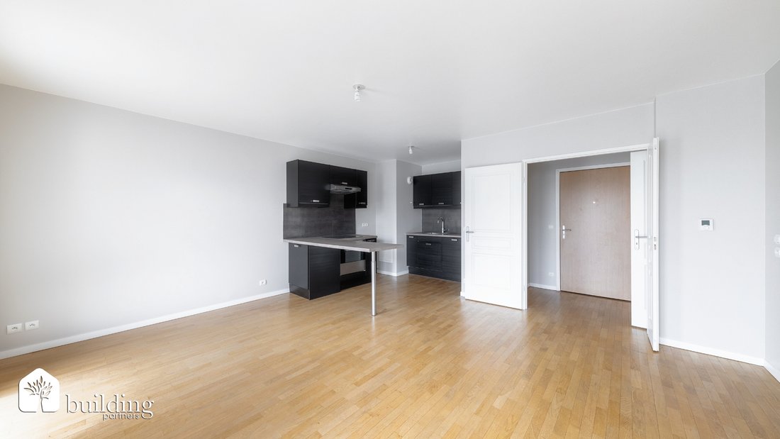 Apartment in Hôtel de Ville-Planchette, Levallois-Perret, France 3 - 18631494