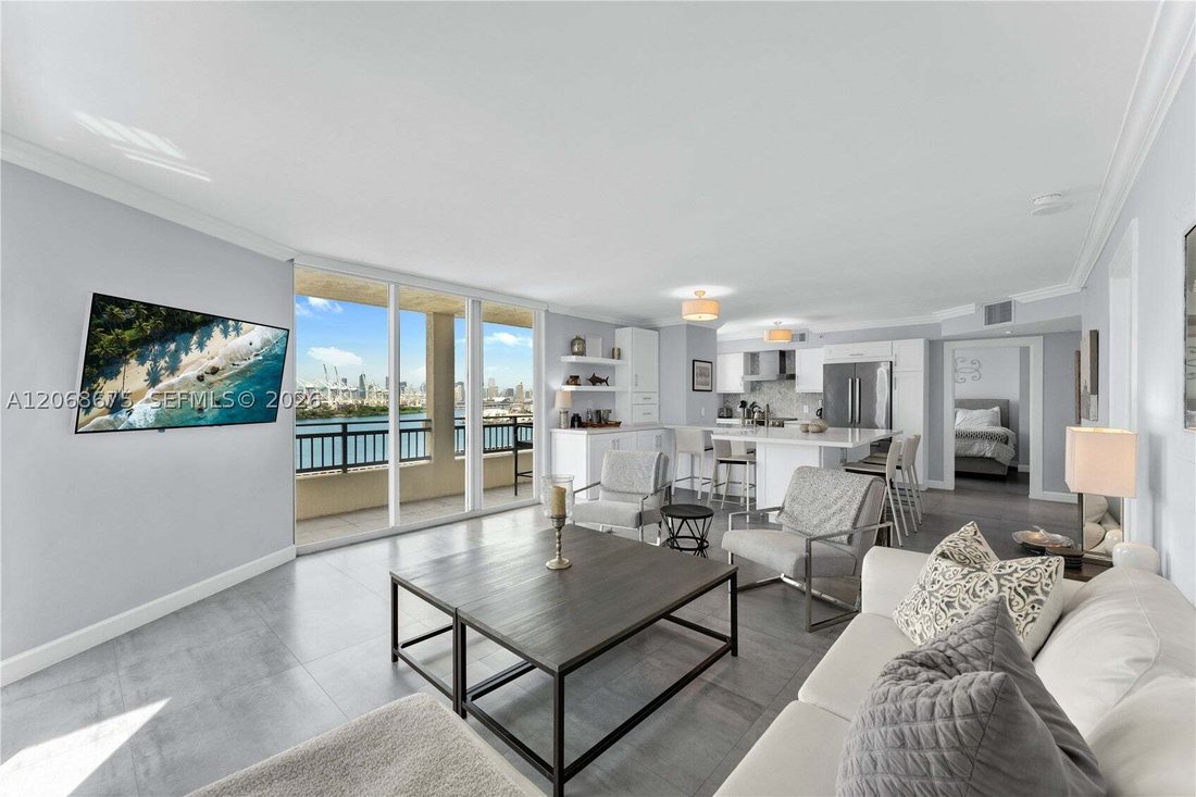 Condo in Miami Beach, Florida, United States 1 - 18630879