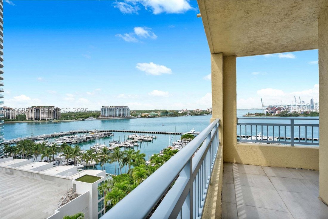 Condo in Miami Beach, Florida, United States 4 - 18630879