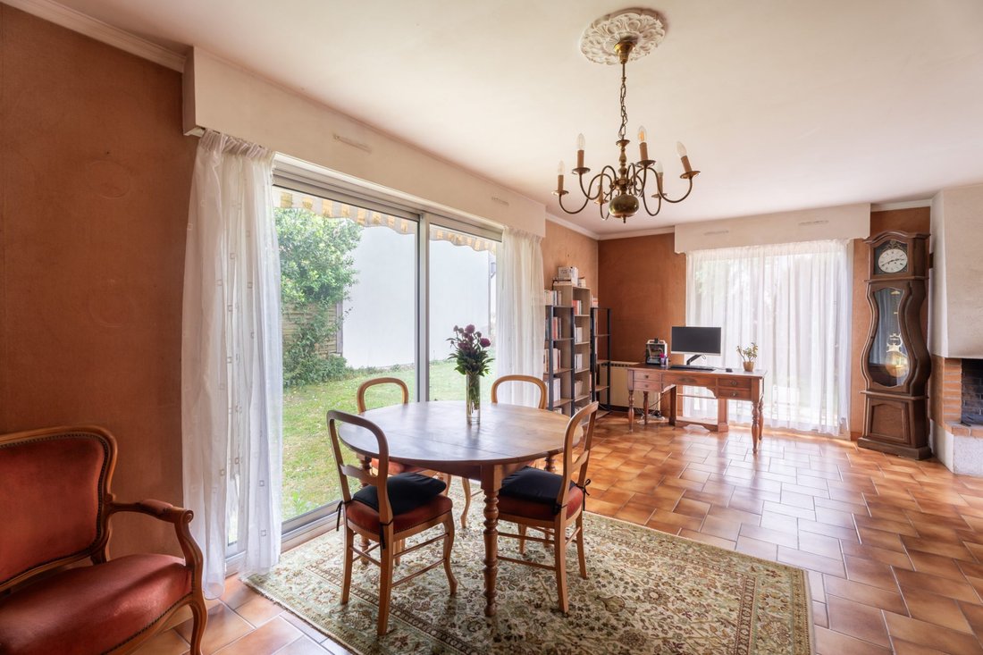 House in Zone Urbaine, Arradon, France 2 - 18631525