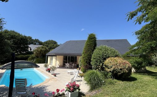 Maison à Centre Peri, Saint-Avé, France 1