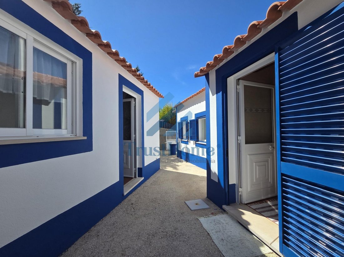 Colares, Lisbon, Portugal 3 - 14983538