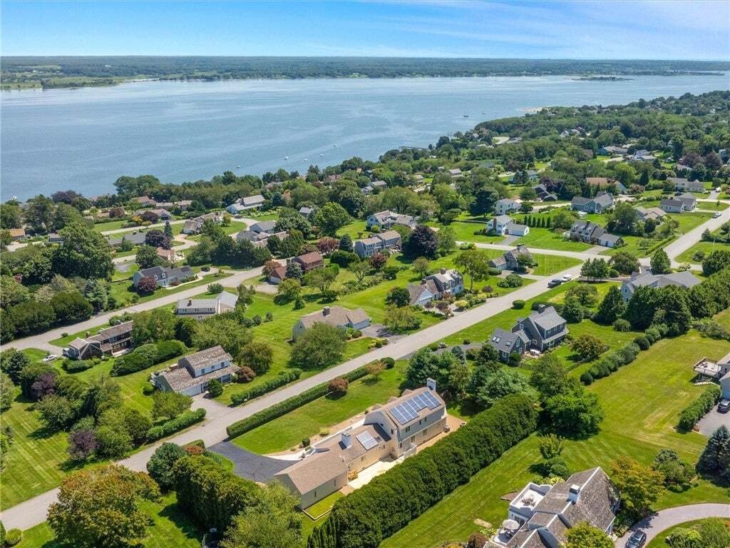House in Portsmouth, Rhode Island, United States 3 - 18631071