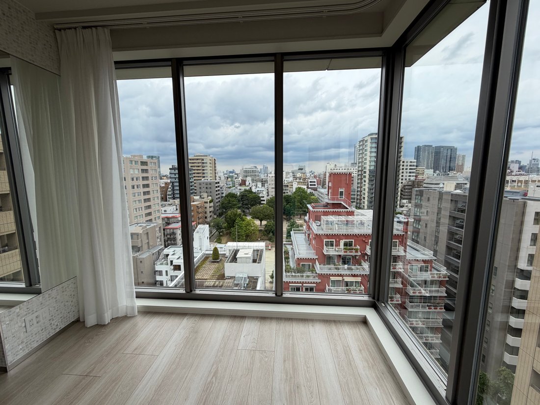 Condo in Chiyoda City, Tokyo, Japan 5 - 18631297