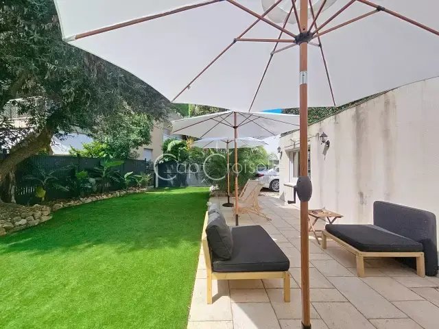 House in Cannes, Provence-Alpes-Côte d'Azur, France 2 - 16202851