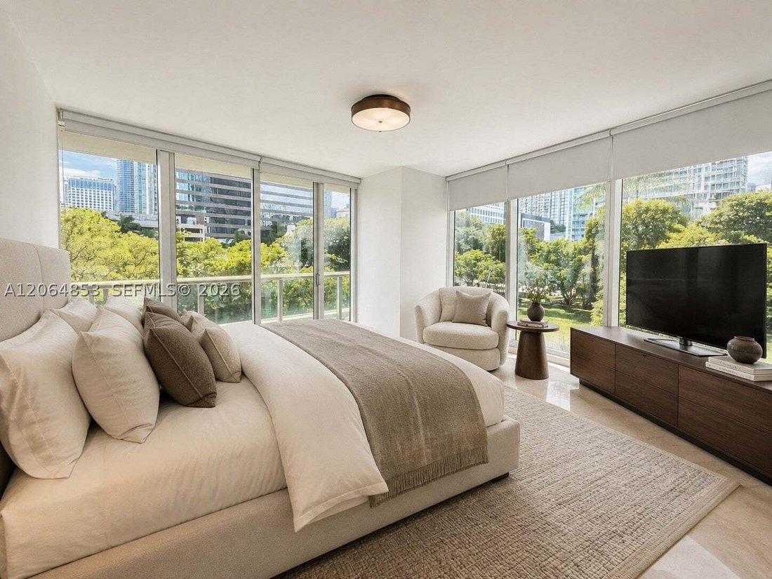 Condo in Miami, Florida, United States 4 - 18630872