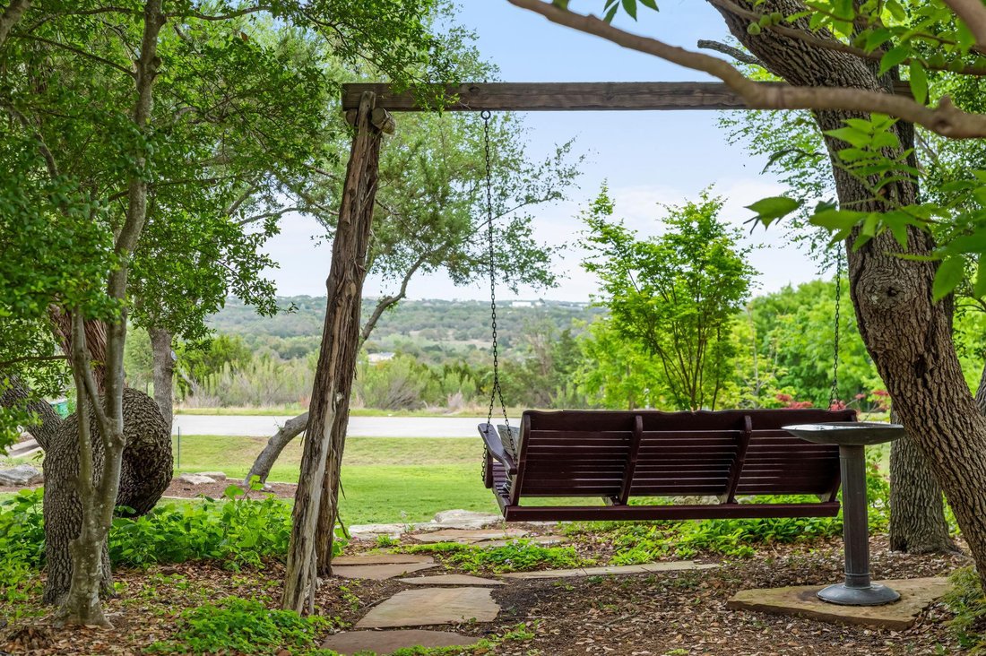 House in Austin, Texas, United States 4 - 18630863