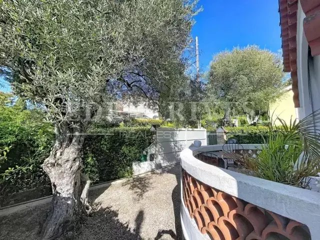 Casa en Fontmerle, Antibes, Francia 2 - 17632320