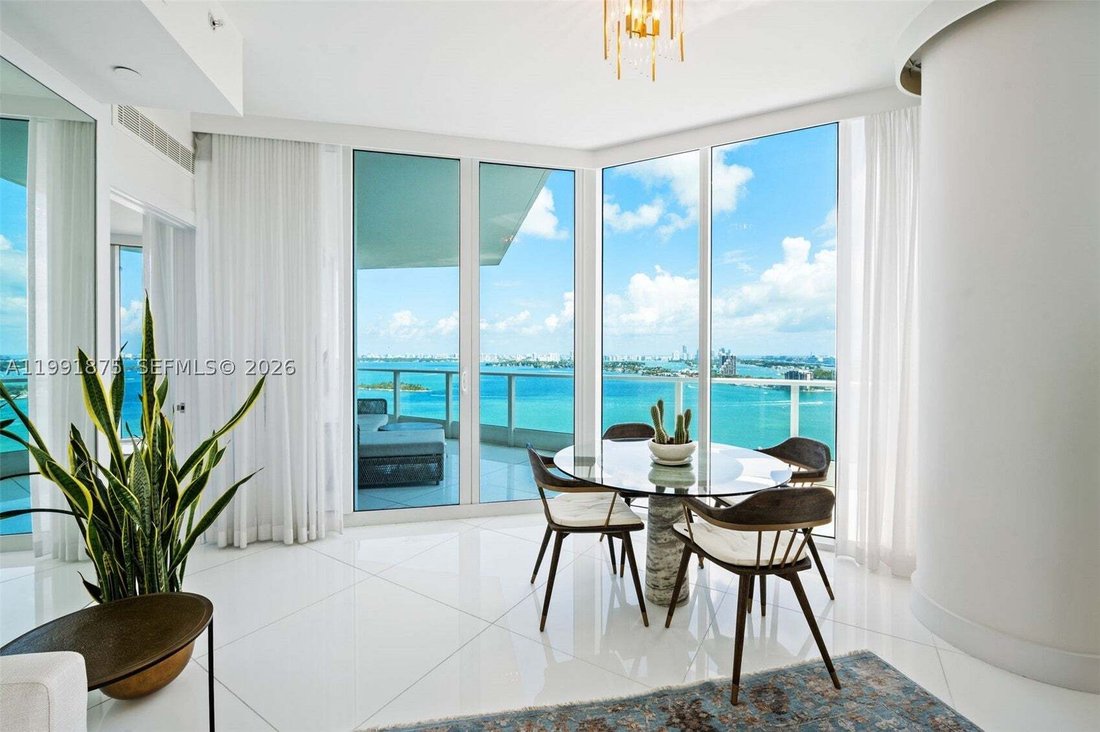 Condo in Miami, Florida, United States 5 - 17536953