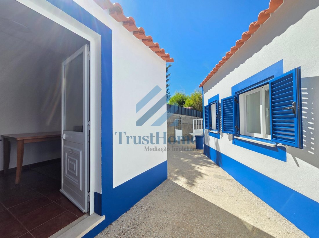 Colares, Lisbon, Portugal 4 - 14983538