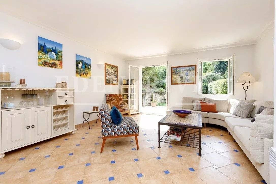 House in Fontmerle, Antibes, France 5 - 17480694