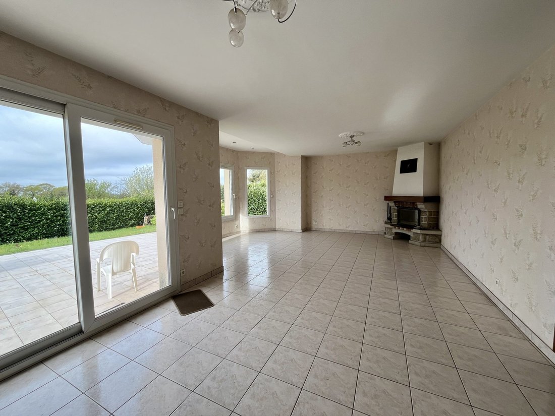 House in Zone Urbaine, Arradon, France 3 - 18631465