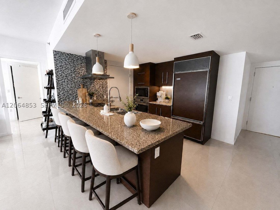 Condo in Miami, Florida, United States 3 - 18630872