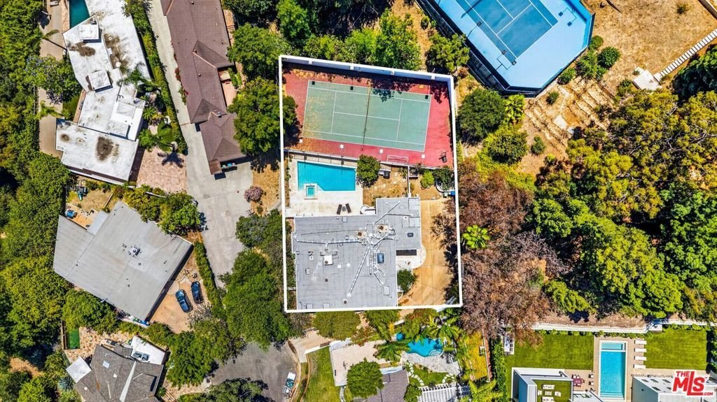 House in Los Angeles, California, United States 5 - 18631216