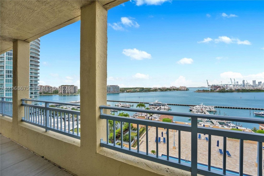 Condo in Miami Beach, Florida, United States 2 - 18630879